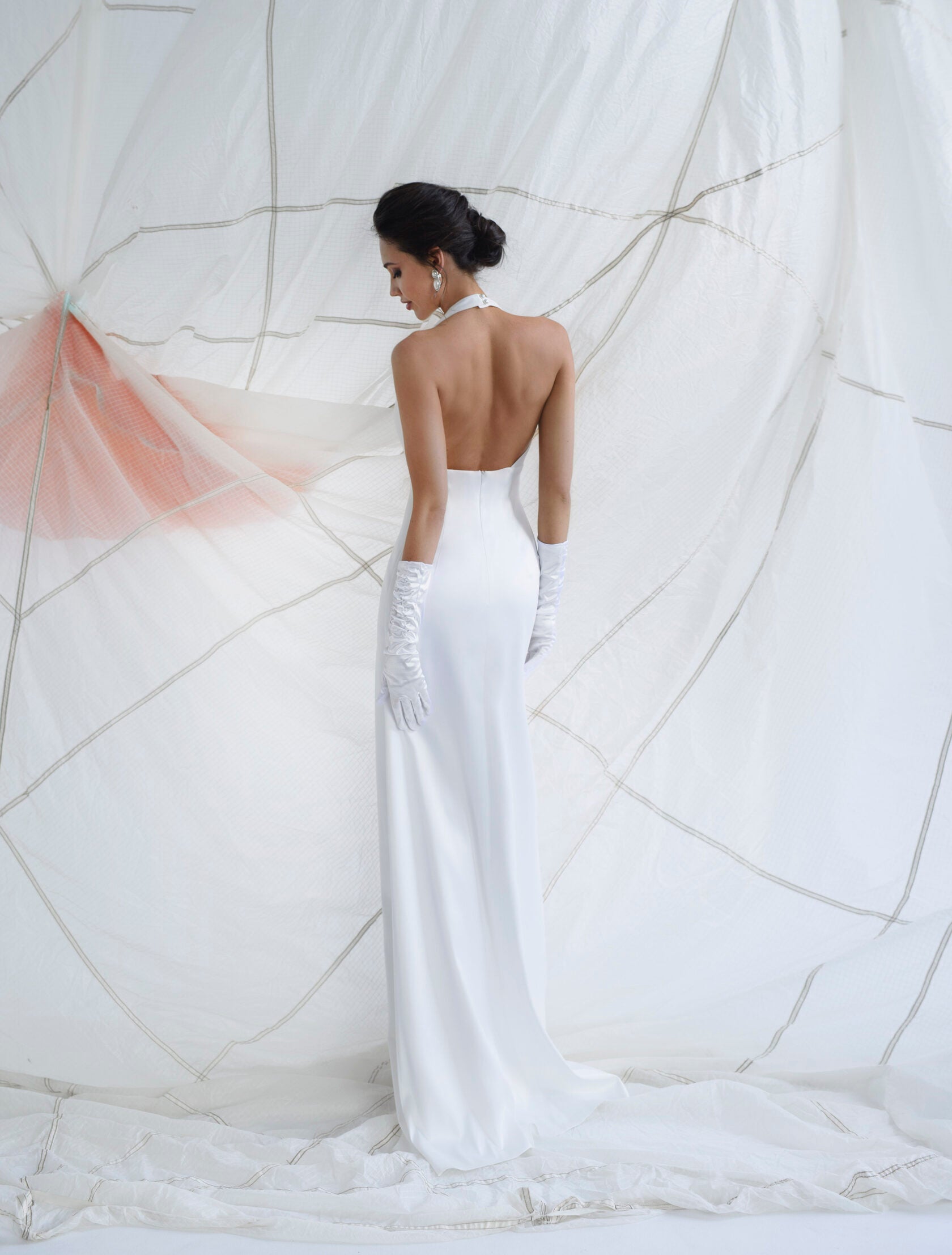 open back wedding dress. wedding dress shopping online.