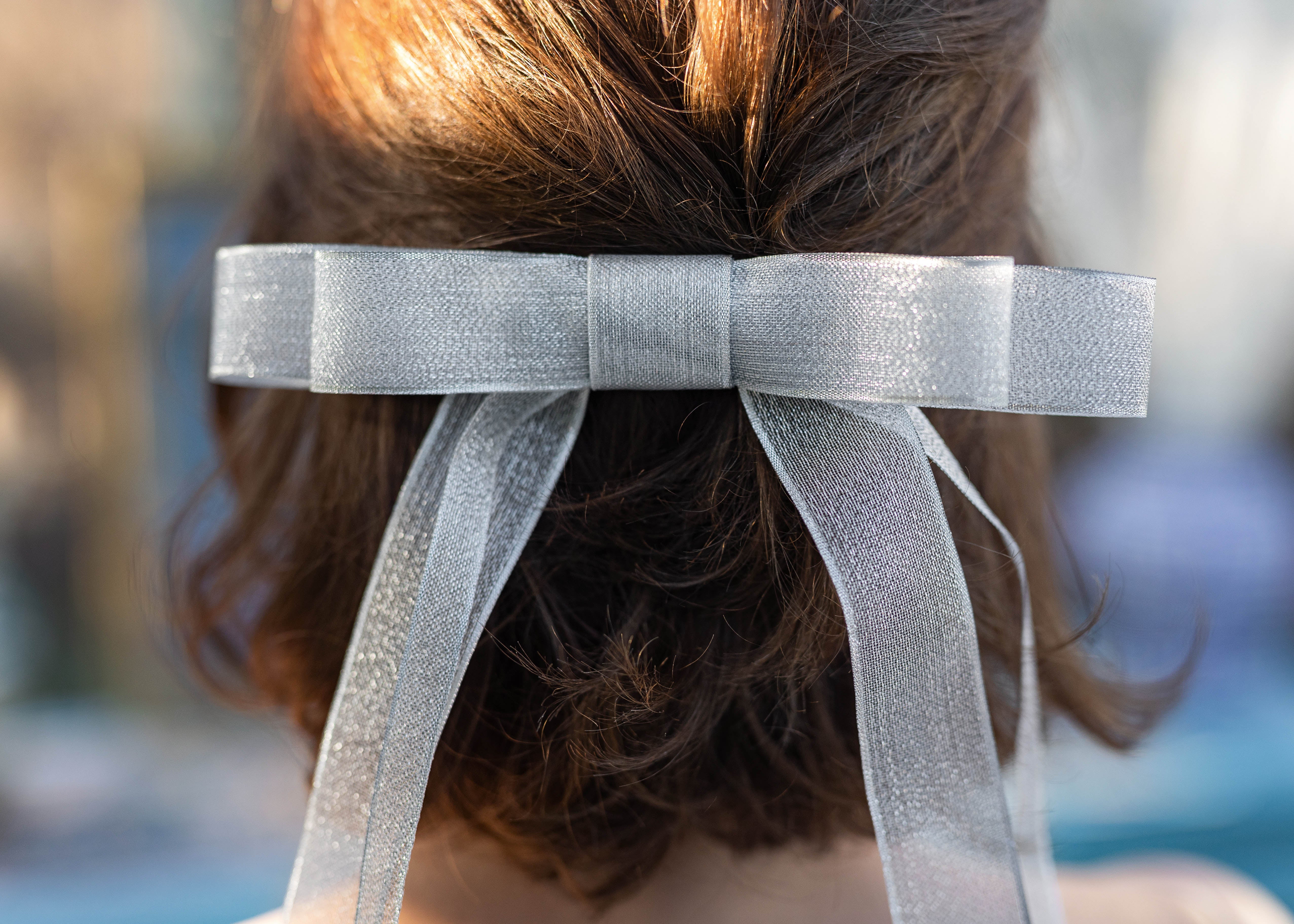 Silver bow hairclip. Bridal hair accessories online. Minimal bridal bow hair clip.